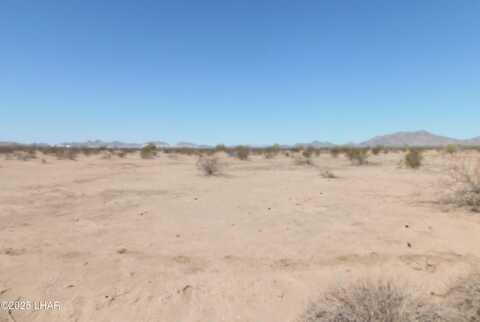 30490011 Red Hill Rd, Salome, AZ 85348
