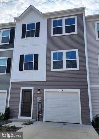 114 MILBURN DR, MARTINSBURG, WV 25403