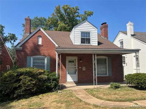 553 Westview Drive, University City, MO 63130