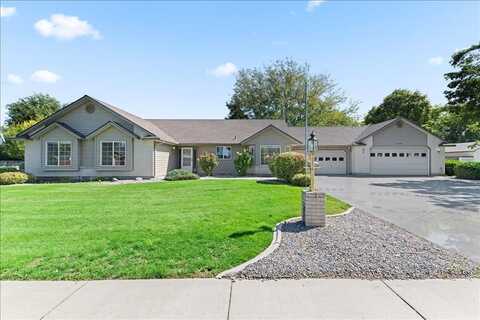 2416 Meyer Street, Nampa, ID 83686