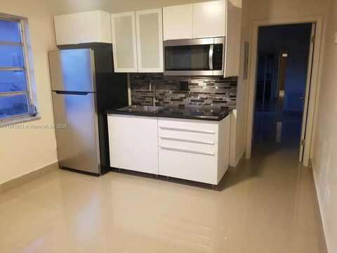 2225 SW 68th Ct, Miami, FL 33155