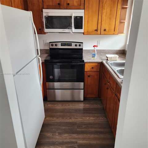 undefined, Hialeah, FL 33016