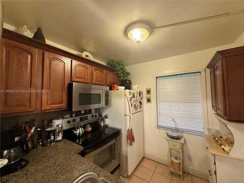 2726 NW 104th Ave, Sunrise, FL 33322