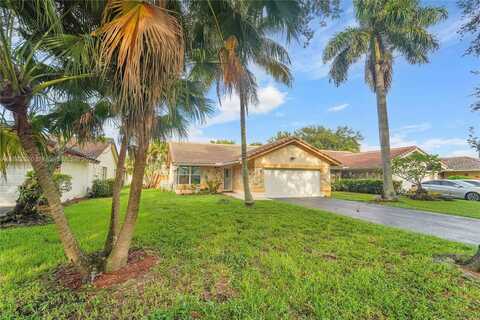 2928 NW 94th Ave, Coral Springs, FL 33065