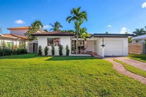 840 S Shore Dr, Miami Beach, FL 33141