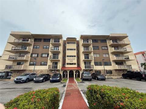5249 NW 7th St, Miami, FL 33126
