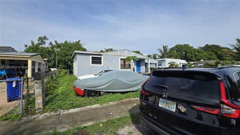 15694 NE 10th Ct, North Miami Beach, FL 33162