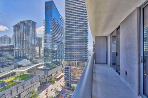 55 SW 9th St, Miami, FL 33130