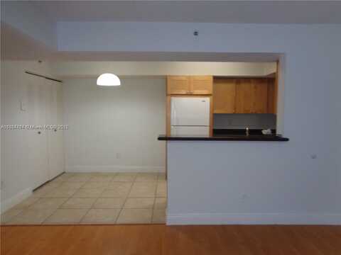 5560 NW 61st St, Coconut Creek, FL 33073