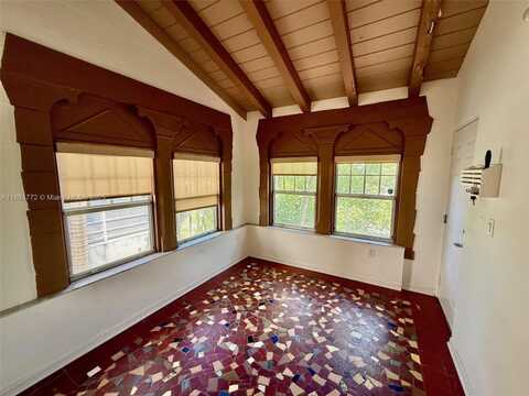 1528 Drexel Ave, Miami Beach, FL 33139