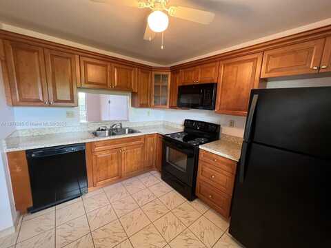 1800 SW 81st Ave, North Lauderdale, FL 33068