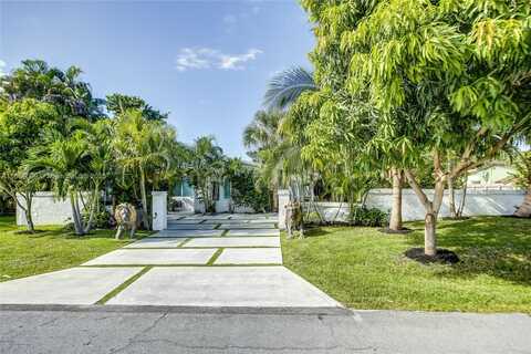 2601 NE 11th Ct, Fort Lauderdale, FL 33304