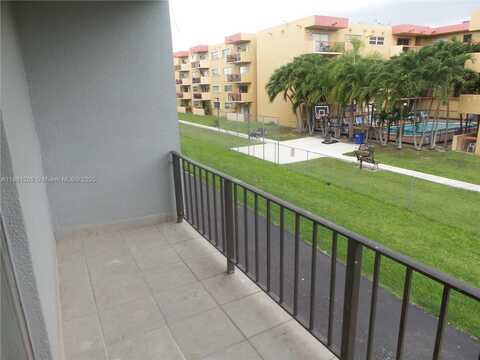 399 NW 72nd Ave, Miami, FL 33126
