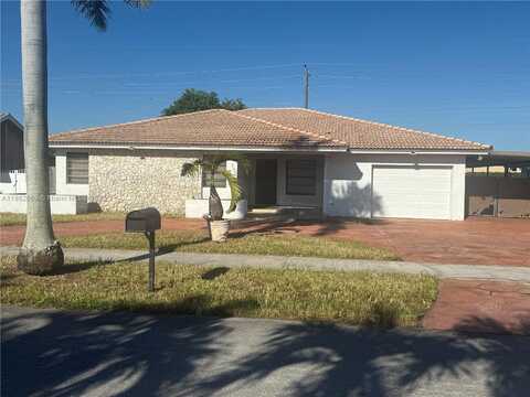 2420 SW 135th Ave, Miami, FL 33175
