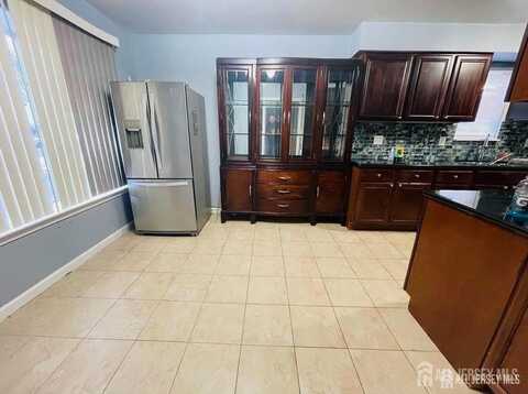 94 Brewster Circle, Old Bridge, NJ 08857