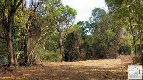 201 Amos Rd, Martinsville, VA 24112