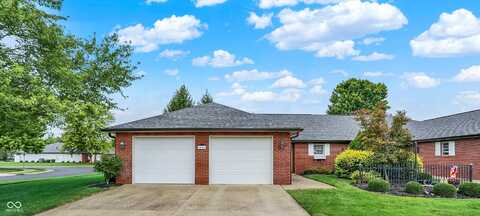 6044 S Stratton Court, Columbus, IN 47203