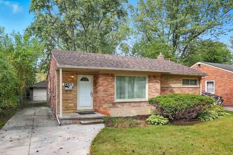24211 Kenosha, Oak Park, MI 48237
