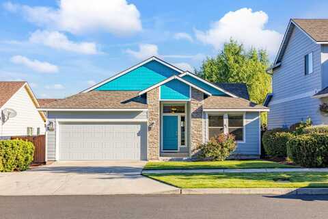 2966 NE Dogwood Drive, Bend, OR 97701