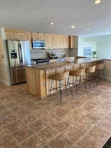 25 Oceanside Drive, Hull, MA 02045