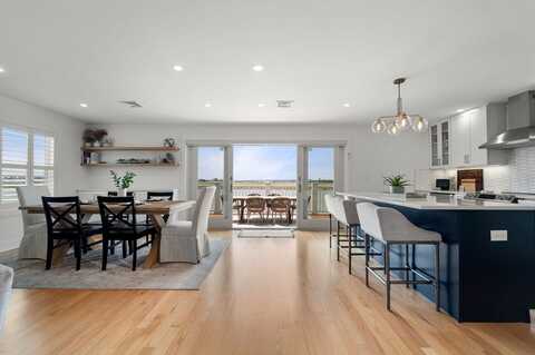 191 Court Rd, Winthrop, MA 02152