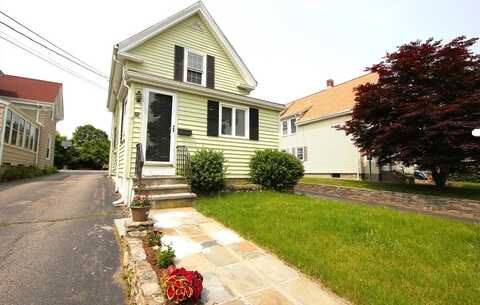 75 Wachusett St, Franklin, MA 02038