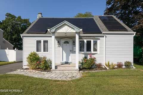 37 Compton Avenue, Hazlet, NJ 07734