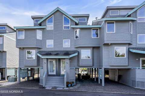 20 Grand Bay Harbor Drive, Waretown, NJ 08758