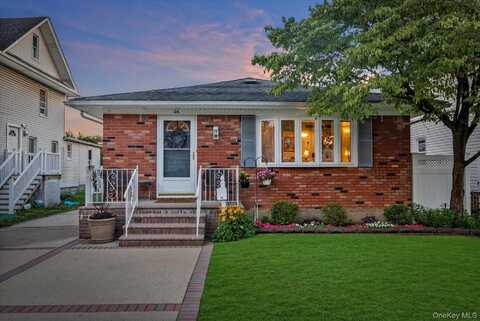 46 Forest Avenue, Valley Stream, NY 11581