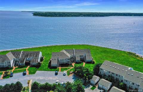 2820 Shipyard Lane, East Marion, NY 11939