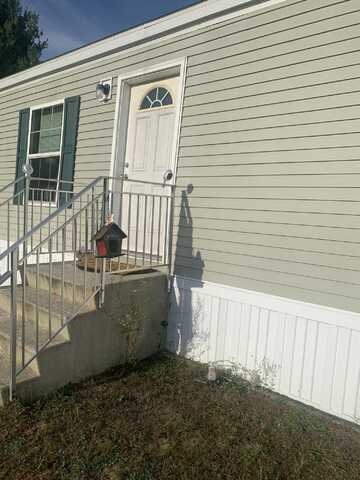 19 Tirrell Avenue, Mechanic Falls, ME 04256