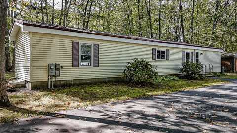 136 Alewive Road, Kennebunk, ME 04043