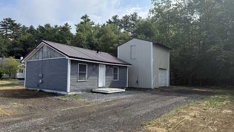 303 Main Road, Milford, ME 04461