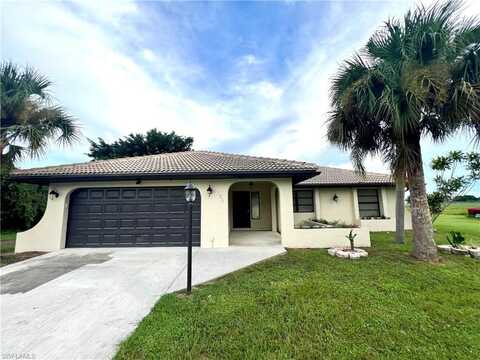 834 Gardenside, LEHIGH ACRES, FL 33936