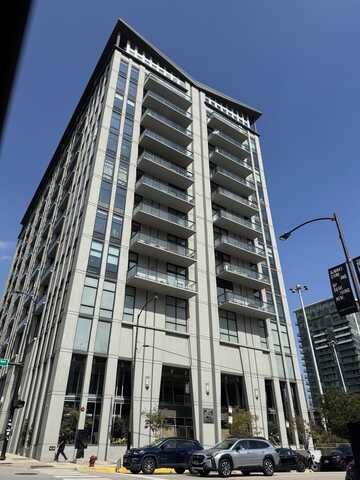 740 W Fulton Street, Chicago, IL 60661
