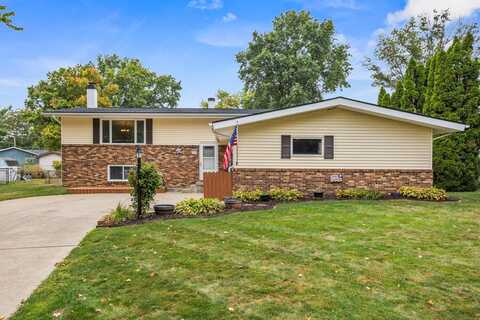 915 Marietta Drive, Mahomet, IL 61853
