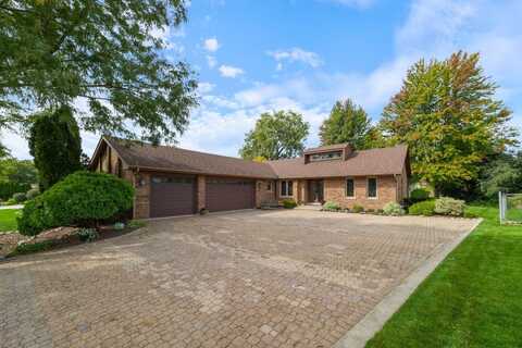 8408 Willow West Drive, Willow Springs, IL 60480