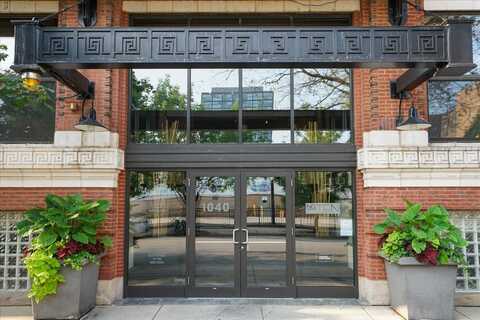 1040 W Adams Street, Chicago, IL 60607