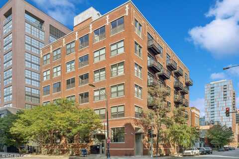 106 N Aberdeen Street, Chicago, IL 60607
