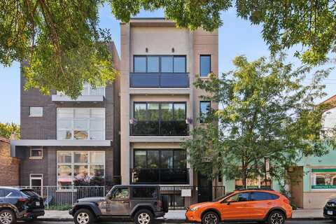 2209 W Belmont Avenue, Chicago, IL 60618