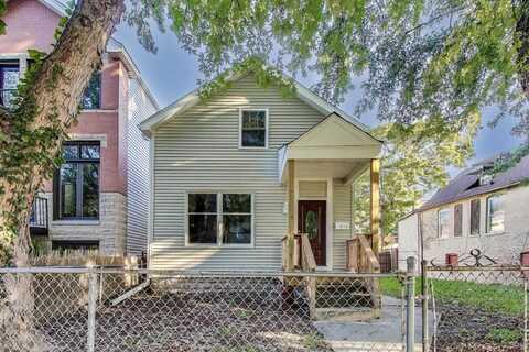 1612 W Erie Street, Chicago, IL 60622