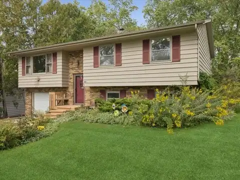 340 W Margaret Terrace, Cary, IL 60013