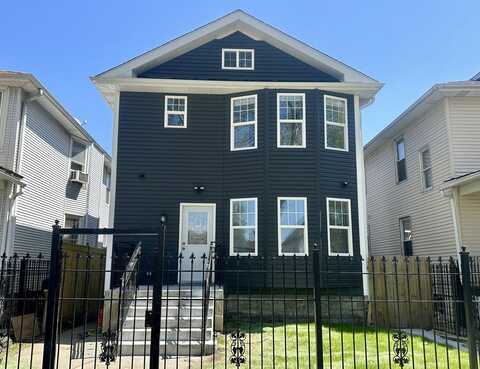 2233 N Lawler Avenue, Chicago, IL 60639