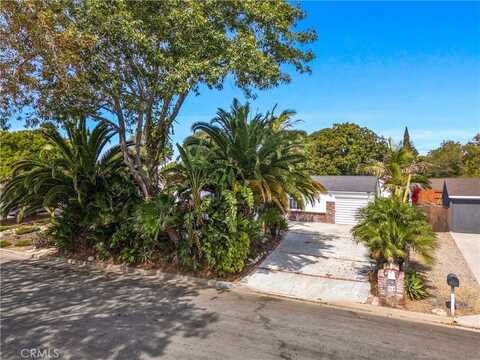 910 Arbor, Costa Mesa, CA 92627