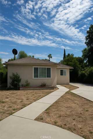 6628 Gaviota, Lake Balboa, CA 91406