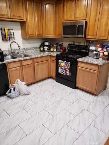 24058 Atwood Avenue, Moreno Valley, CA 92553
