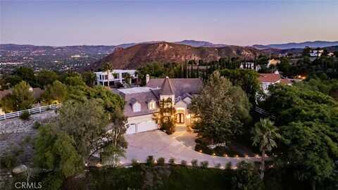 170 Dapplegray Road, Bell Canyon, CA 91307