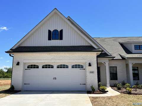 440 SW Tillane Park Circle, Huntsville, AL 35824