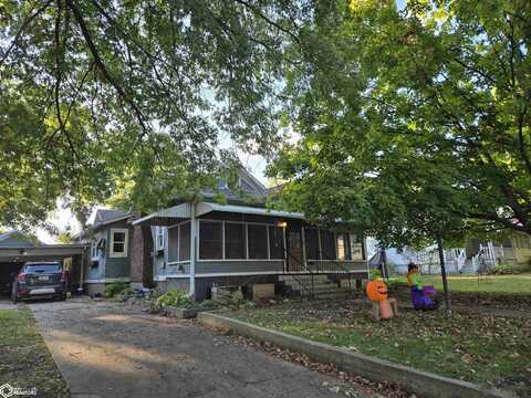 610 N Park Avenue, Centerville, IA 52544