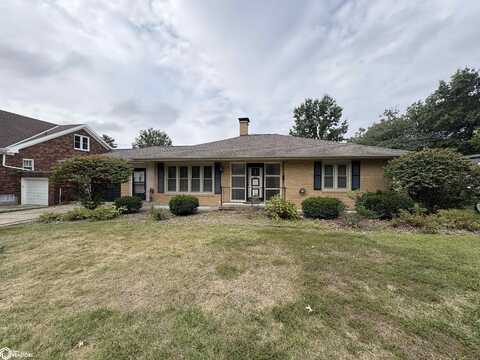 1818 Grand Avenue, Keokuk, IA 52632